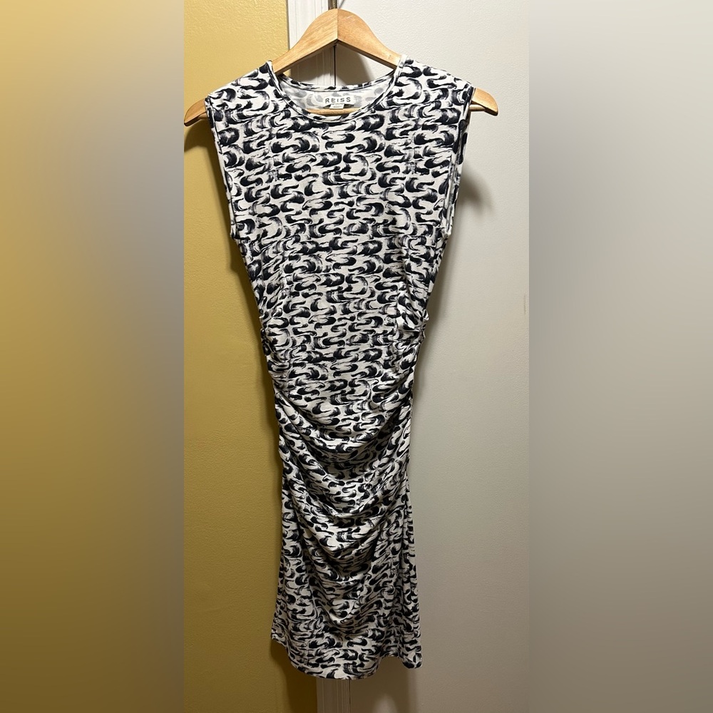 Reiss Rica Cream W/ Black Swirl Pattern Jersey Stretch Ruched Bodycon Dress (8)